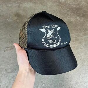 Two‎ Shoe BBQ Trucker Hat Black Gold Mesh Ballard WA Mens Snapback Cap
